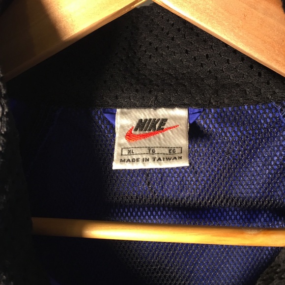 NIKE MEN’S WINDBREAKER SIZE XL - Picture 8 of 13